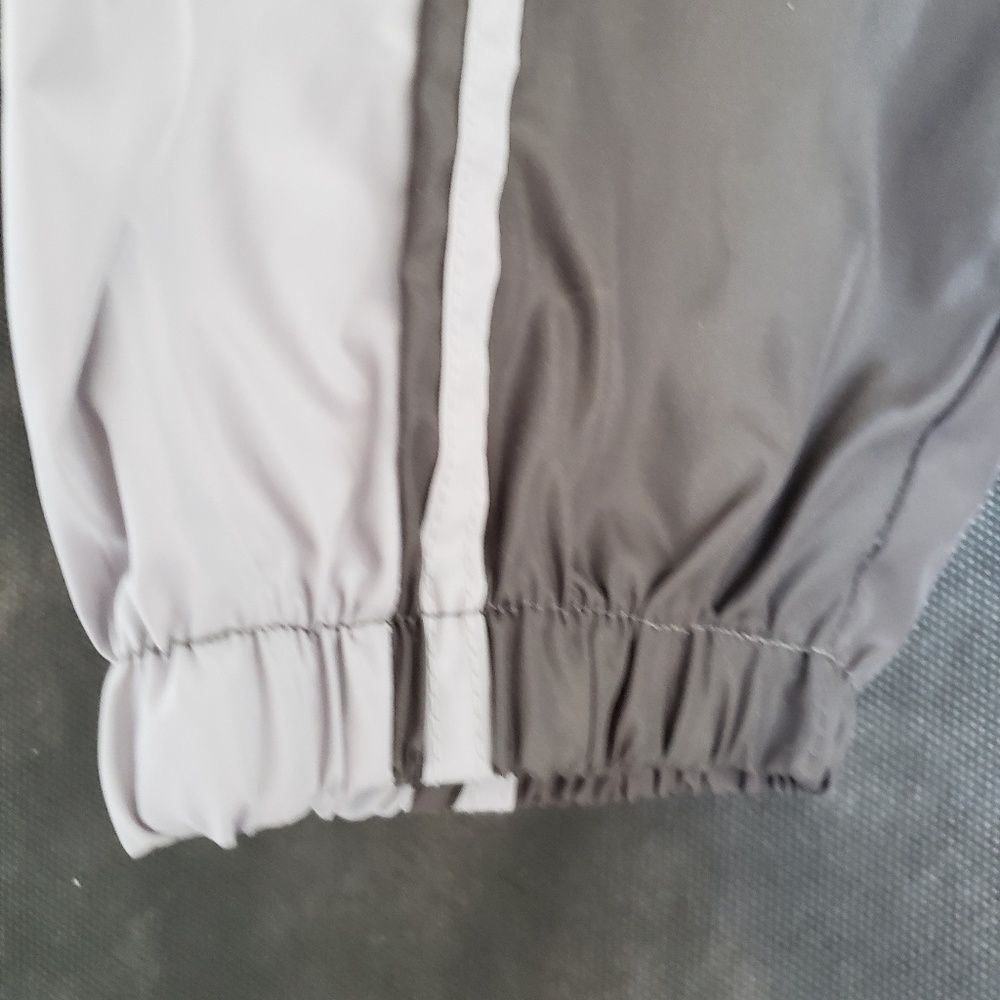 Prettylittlething NWT charcoal shell jogger us12 - Picture 6 of 7